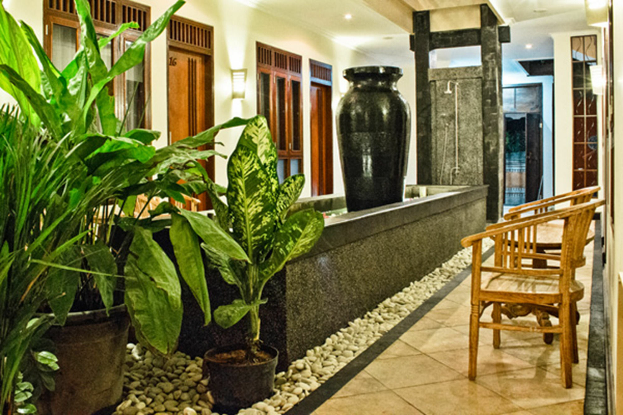 Kuta Ecostay Esterno foto