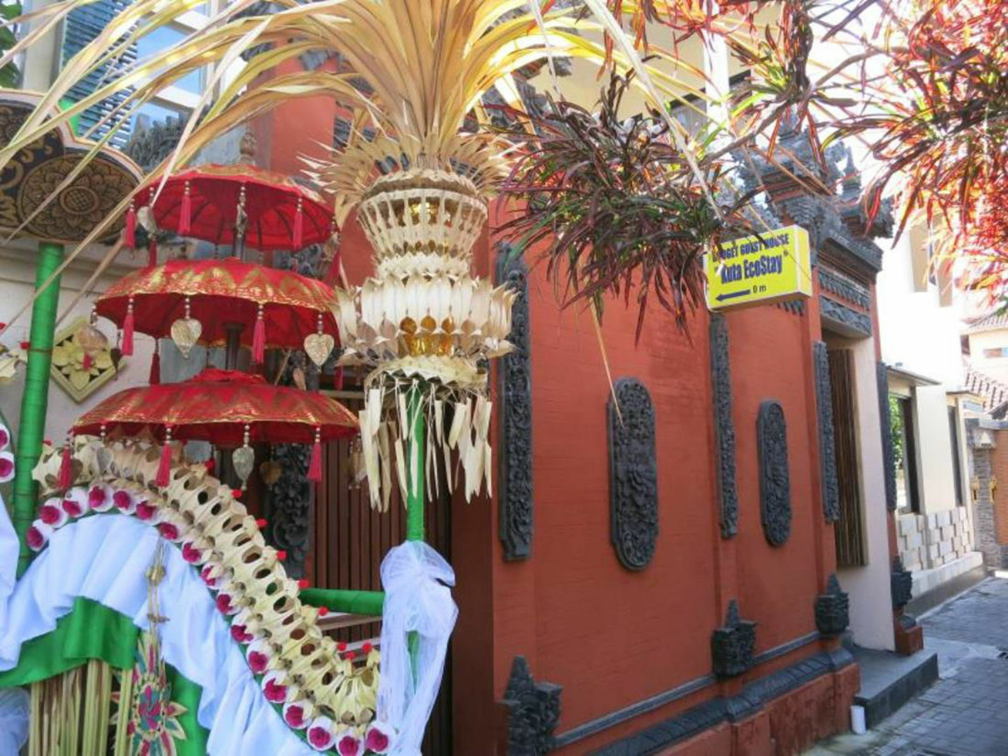 Kuta Ecostay Esterno foto